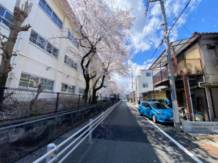 祝　成約済み　八王子市　元本郷町　新築戸建て　９期 の前面道路含む現地写真|～仲介手数料無料☆八王子ひなた不動産～八王子市元本郷町　新築戸建て
