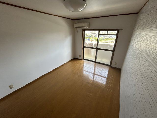 ポコアポコ明石鍛冶屋町五番館の洋室