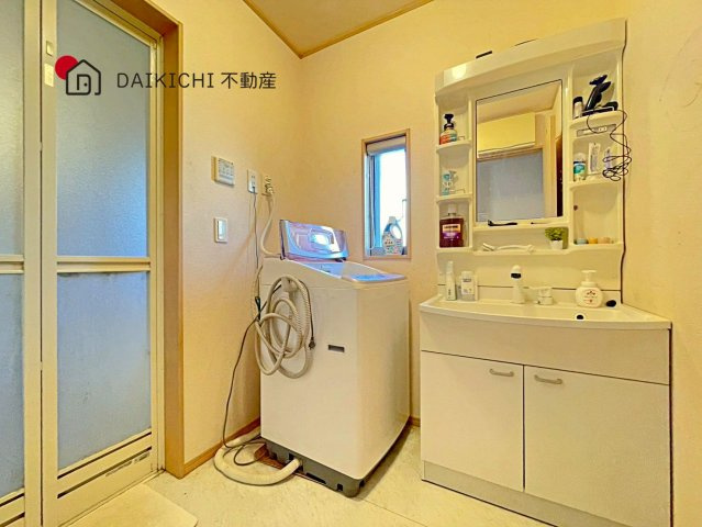 【独立洗面台】 | 加須市礼羽　中古戸建
