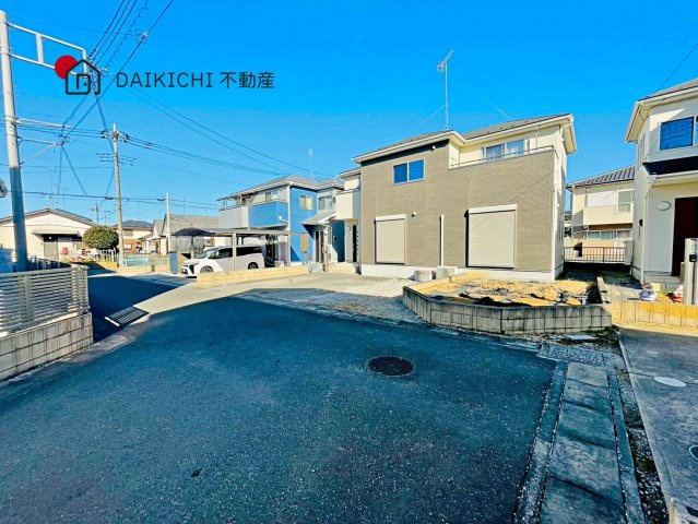 【前面道路含む現地写真】 | 加須市礼羽　中古戸建