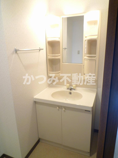【洗面所】 | ロイヤルハイツ朝霞台 | 別部屋参考写真