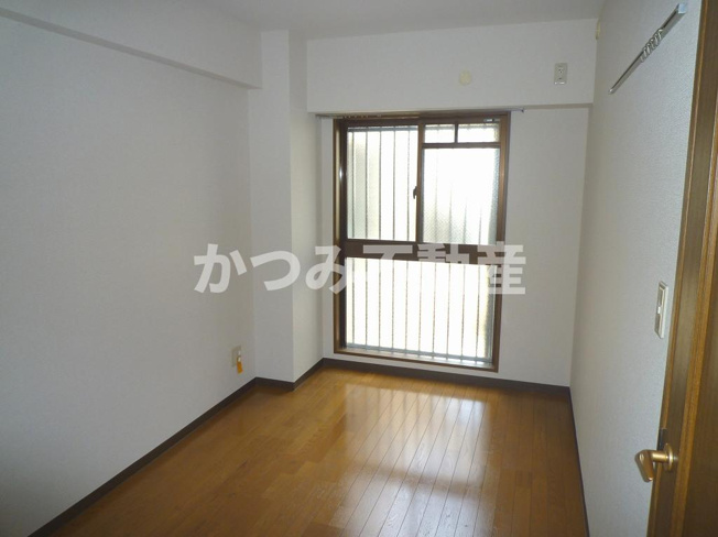 【寝室】 | ロイヤルハイツ朝霞台 | 別部屋参考写真
