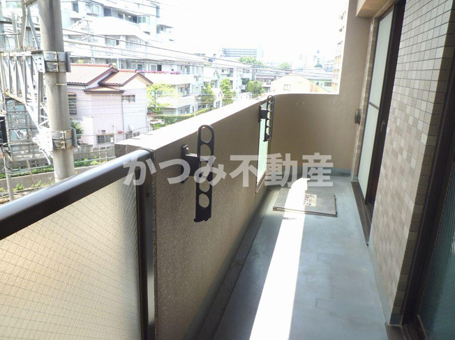 【バルコニー】 | ロイヤルハイツ朝霞台 | 別部屋参考写真