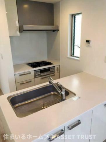 初台一戸建のキッチン