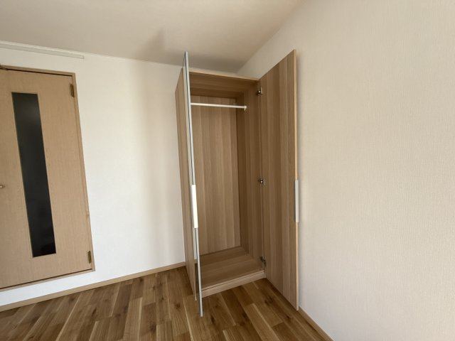 カルム三条町の収納