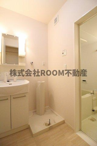 SOHO’S吉尾　B棟の洗面所|スペースが確保できる洗面所です