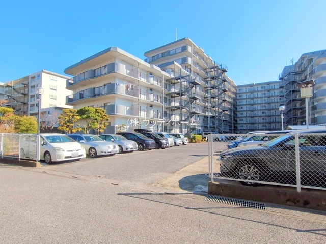 ジュネシオン新越谷　中古マンションの外観
