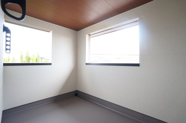 常滑市錦町3丁目　9号棟のバルコニー|人気のインナーバルコニー♪