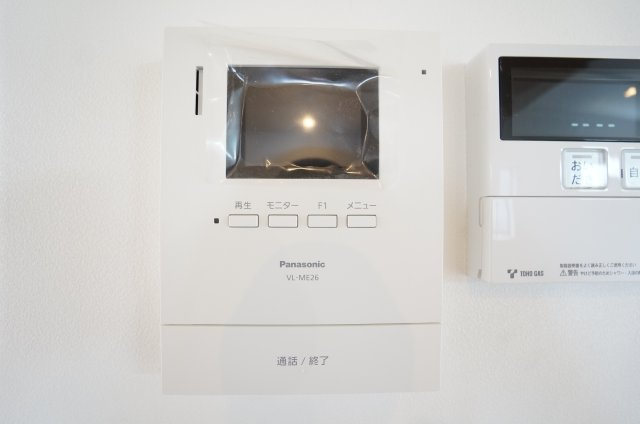 常滑市錦町3丁目　9号棟の設備|録画機能があり、どのような人が何時に来訪されたのか分かります、防犯はもちろん、お届け物などの把握にも便利です、ライト付きなので夜間でも安心。