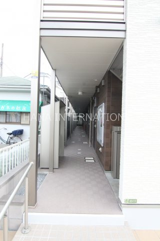 伊興レジデンスＡのエントランス