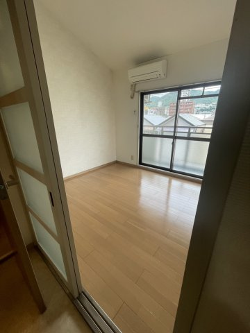 セルダンハイツ御影の居間・リビング