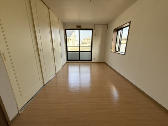 チェルニー英賀保Ⅰの洋室