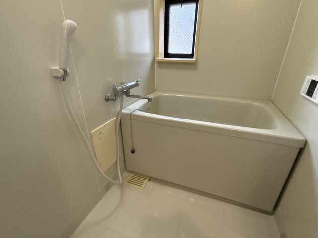 チェルニー英賀保Ⅰの浴室