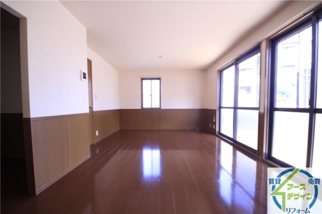 パークハイム壱番館の居間・リビング|※類似部屋