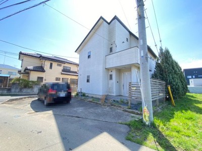 【前面道路含む現地写真】 | 土浦市大岩田　中古戸建