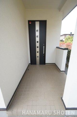 中古　千葉市緑区おゆみ野中央の玄関|＊当日ご案内可＊ご希望の物件まとめてご案内！弊社が掲載していない物件でもOK♪お気軽にご相談ください ♪お電話でのお問合わせがスムーズ♪