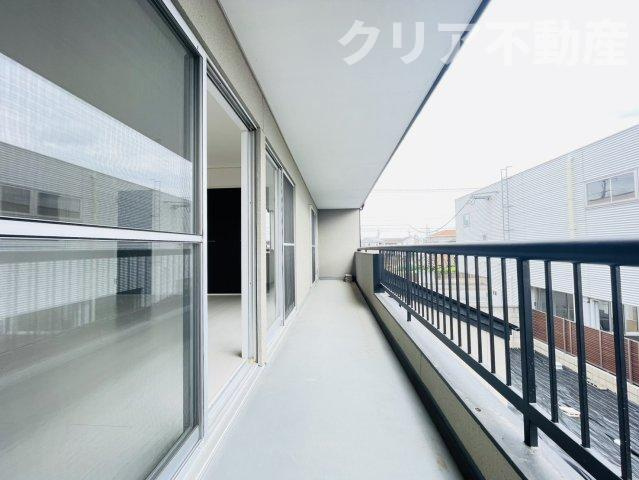 【バルコニー】 | 前橋市下小出町３丁目　中古住宅