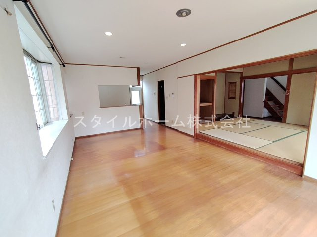 【居間・リビング】