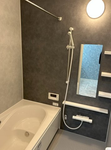 貝塚市東山6丁目戸建②の浴室|ユニットバス1616サイズ