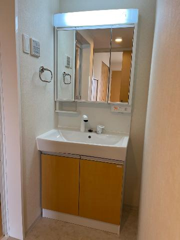 レガーロ・Ｆの洗面所|洗髪洗面化粧台