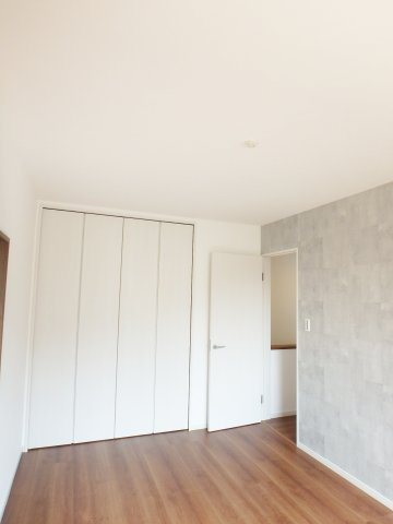 甲子園2番町テラスハウスの洋室