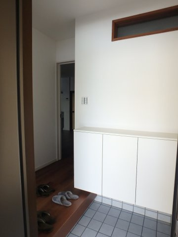 甲子園2番町テラスハウスの玄関