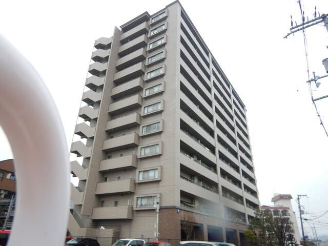 サーパス黒田の外観