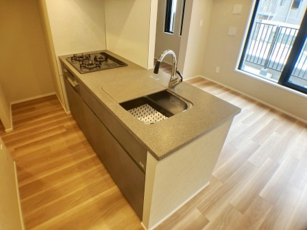 シーズンフラッツ新大塚のキッチン