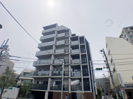 シーズンフラッツ新大塚の外観