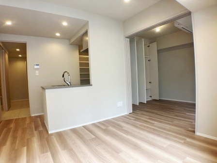 シーズンフラッツ新大塚の居間・リビング