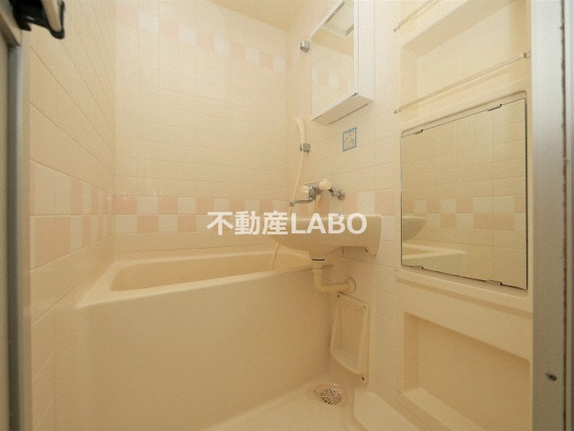 シャルマンフジ住吉弐番館の浴室