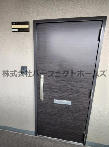 朝日プラザ香里菊ヶ丘の玄関|シンプルで使いやすい玄関です