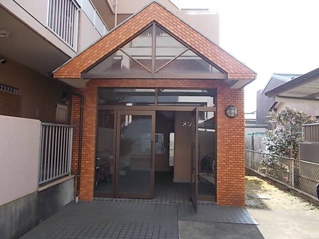 【エントランス】 | メゾン花咲