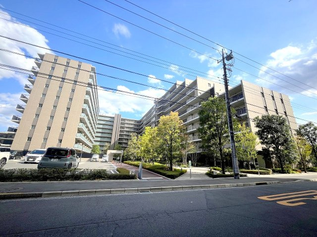 パークホームズ昭島中神の外観