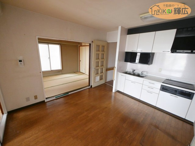 【居間・リビング】 | マンハイム加古川　3階