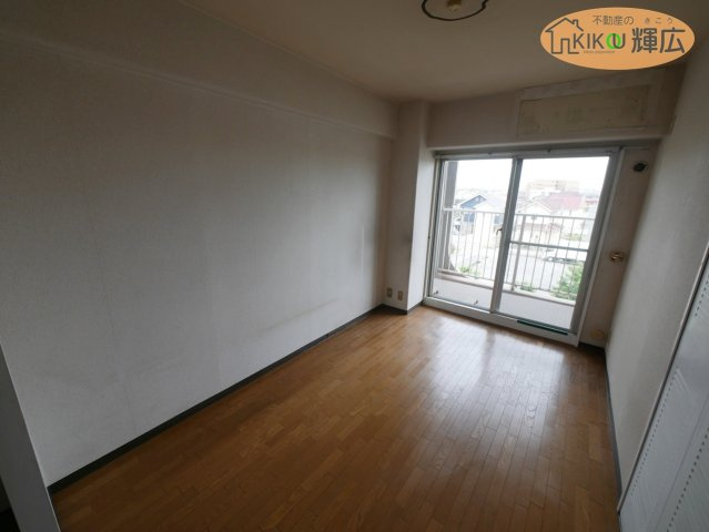 【洋室】 | マンハイム加古川　3階