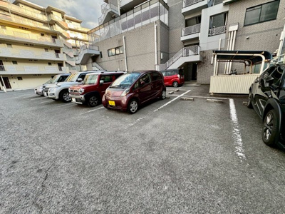 【駐車場】 | 旭マンション