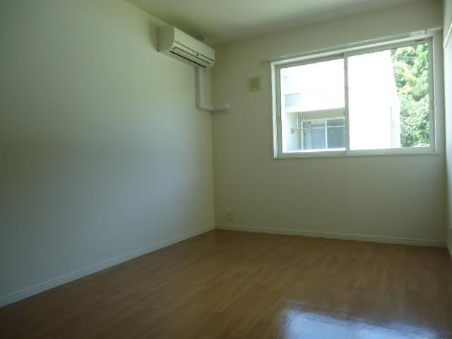 サン　ガーデン　Ａの内装|洋室