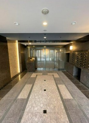 ルーブル中板橋伍番館のロビー