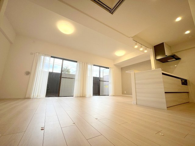 センチュリー武蔵野の居間・リビング