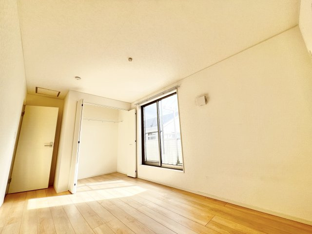 小名木戸建の内装