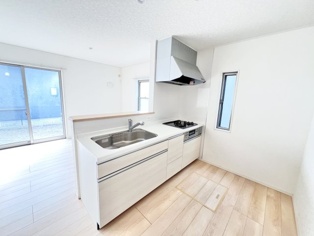 小名木戸建のキッチン