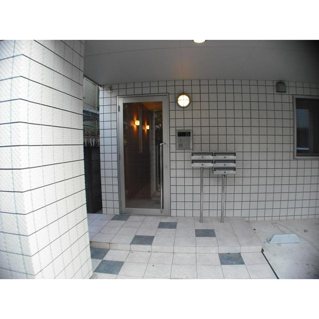 グレイスコートのエントランス