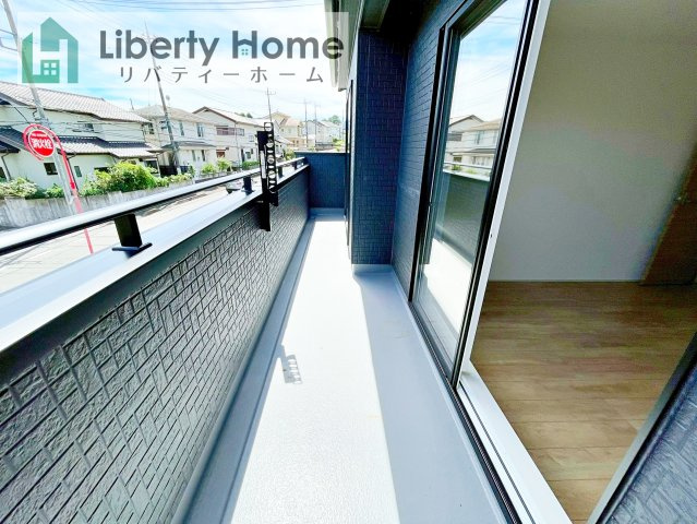 土浦市桜ヶ丘町6期　新築戸建のバルコニー