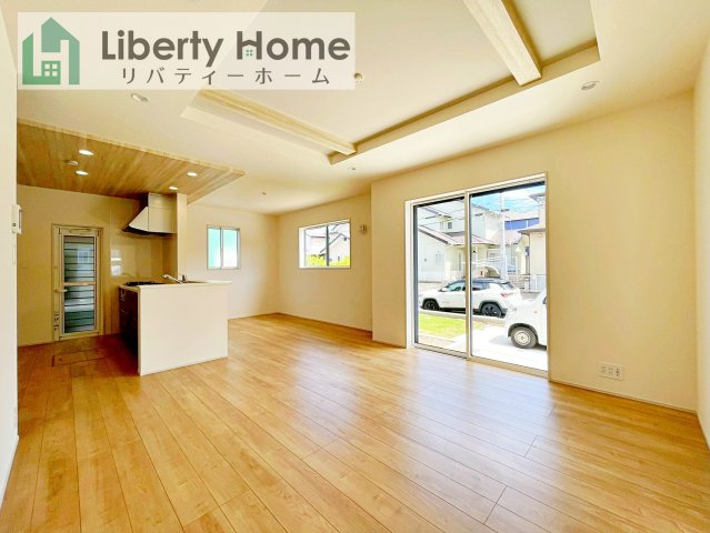 土浦市桜ヶ丘町6期　新築戸建の居間・リビング