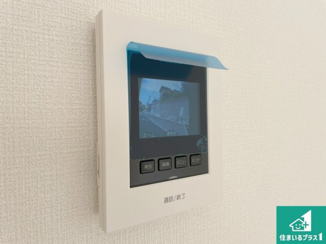 神戸市西区玉津町高津橋　第5期　新築一戸建ての防犯設備|カラーモニターインターホン！声だけでなく来訪者の姿や顔がモニターで確認できるので、小さなお子様がいらっしゃるご家庭でも安心できます！