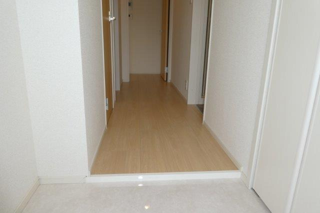 ケイマイティⅡの玄関