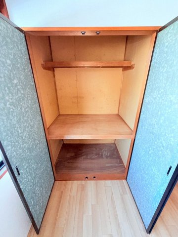 グランドゥール岩崎A棟の収納