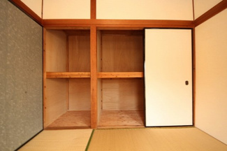 【収納】 | 日吉町貸家 | 小物を収納するのに便利です