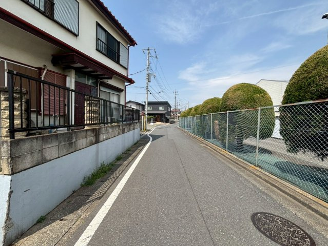 鶴ヶ島市五味ヶ谷　建築条件なし売地　東武東上線『鶴ヶ島駅』徒歩10分　【杉下小学区】の前面道路含む現地写真